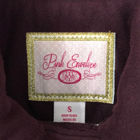 Pink envelope burgundy coat! - Picture 2 of 5